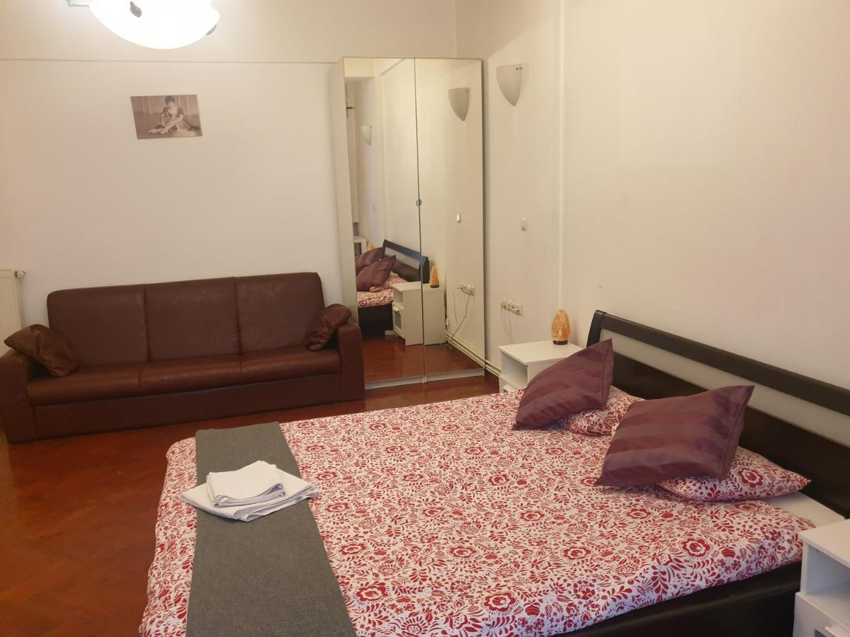 La Casa De Danel Apartment Bucharest Luaran gambar