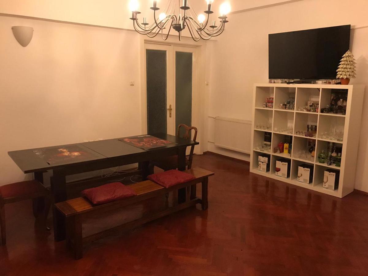 La Casa De Danel Apartment Bucharest Luaran gambar
